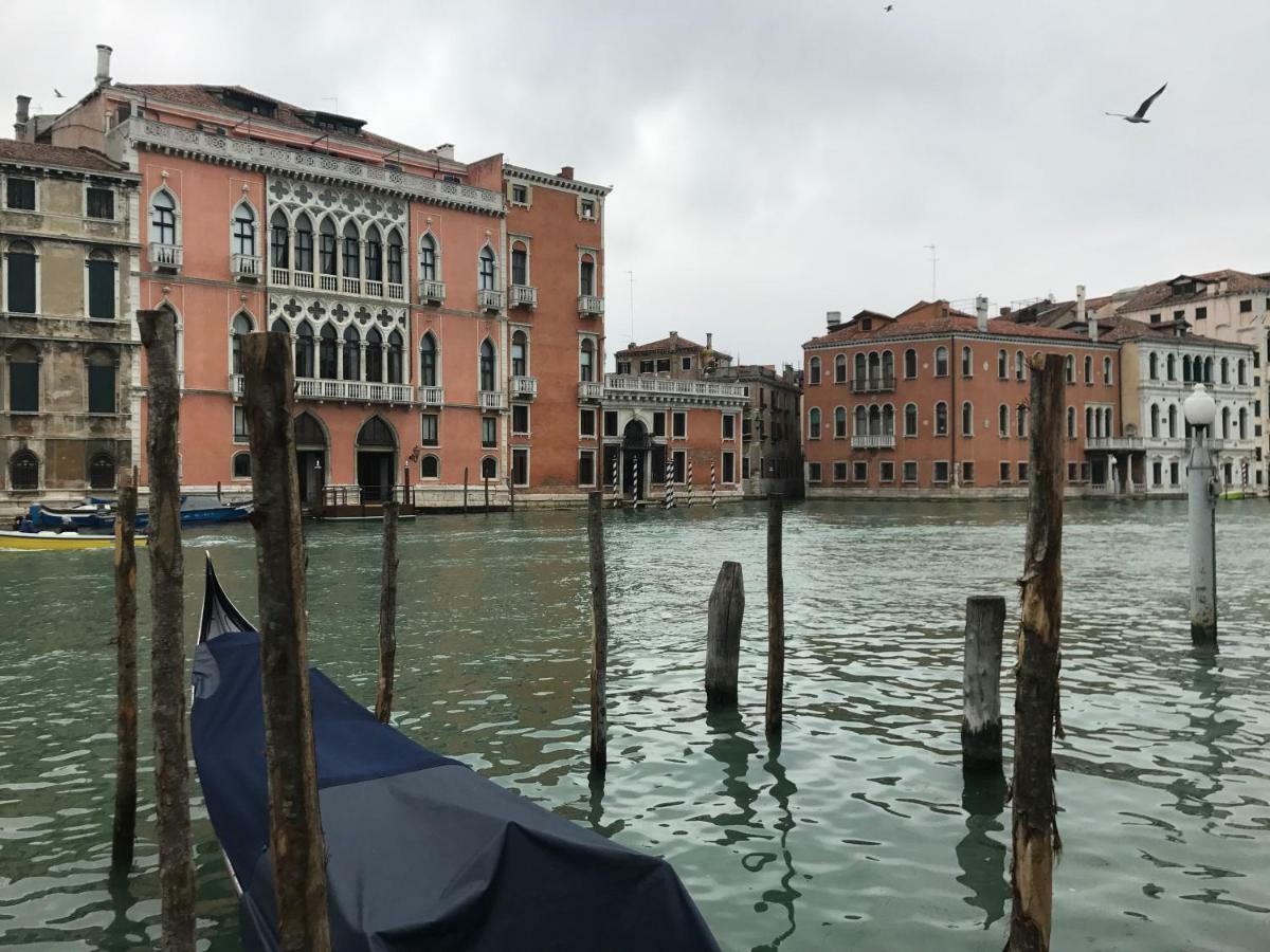Palazzo Grassi And Accademia Bridge Superb House Apartment Venice Ngoại thất bức ảnh